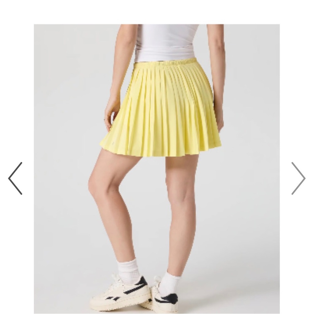 Vuori Clementine Pleated Skirt Sunlight Yellow Small NWOT - Picture 3 of 10